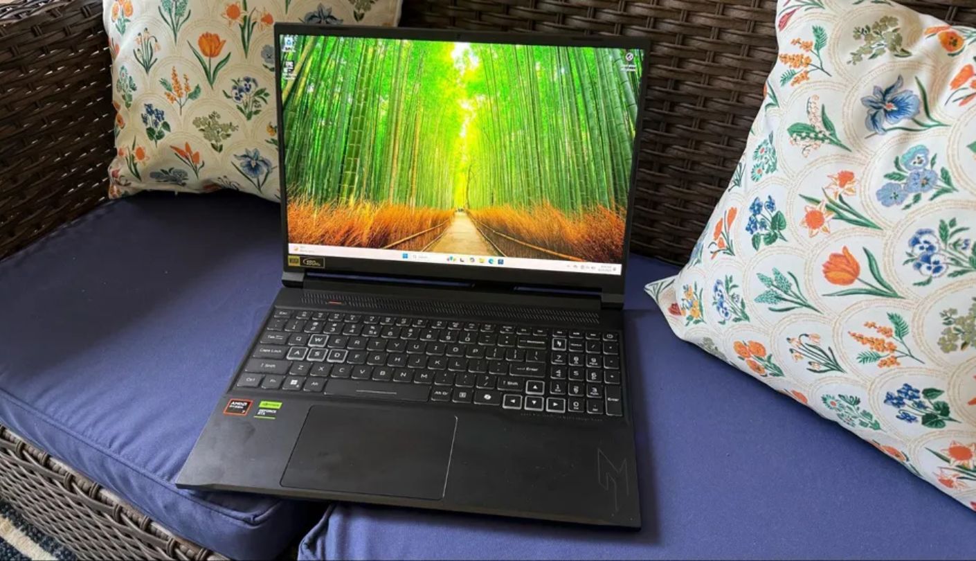 Acer Nitro V 16S AI gaming laptop under 1500