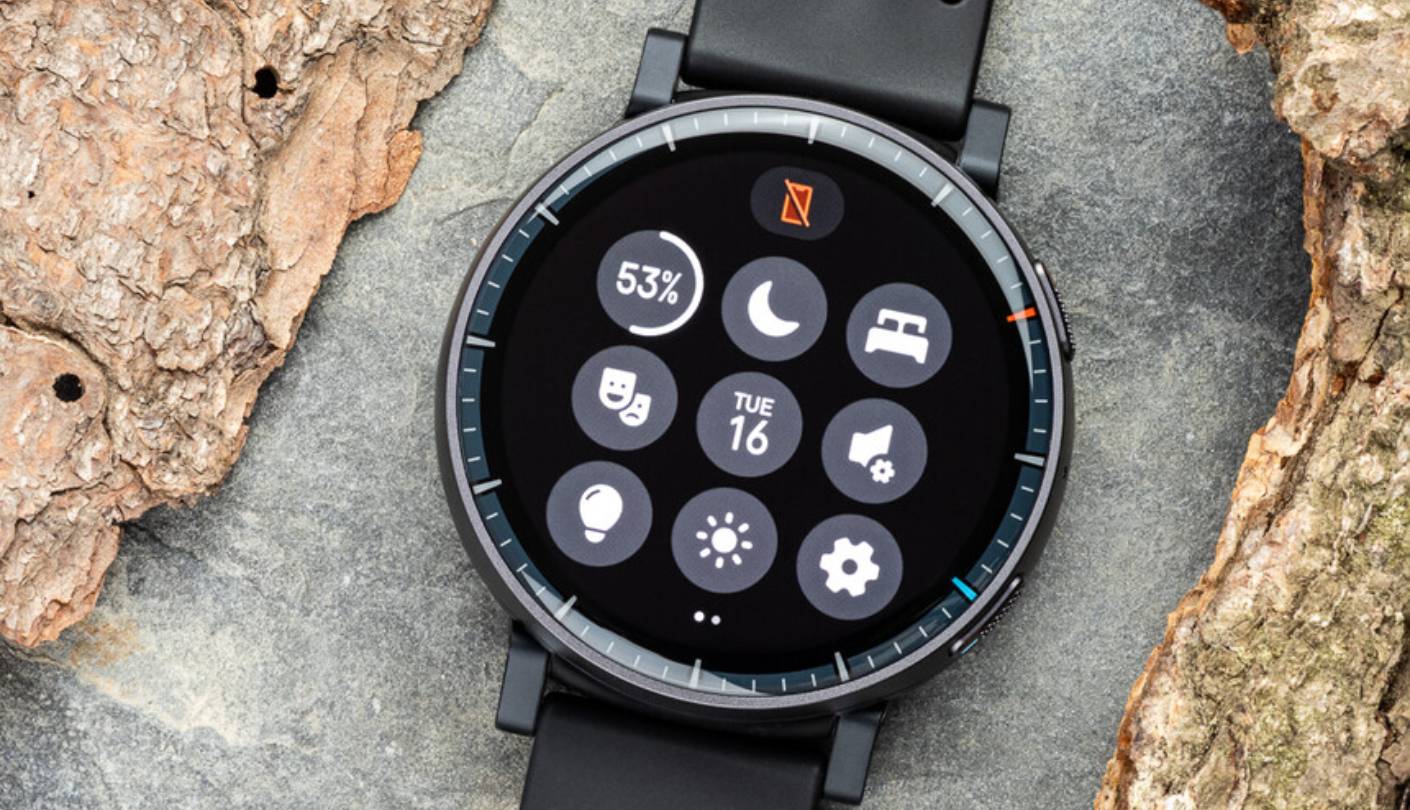 Amazfit Active Max smartwatch for Apple users