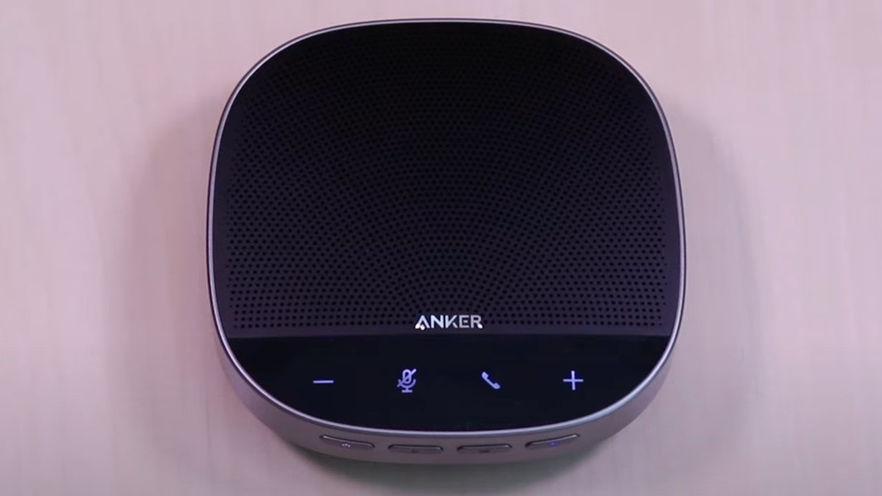 Anker PowerConf S500 microphone for meeting room