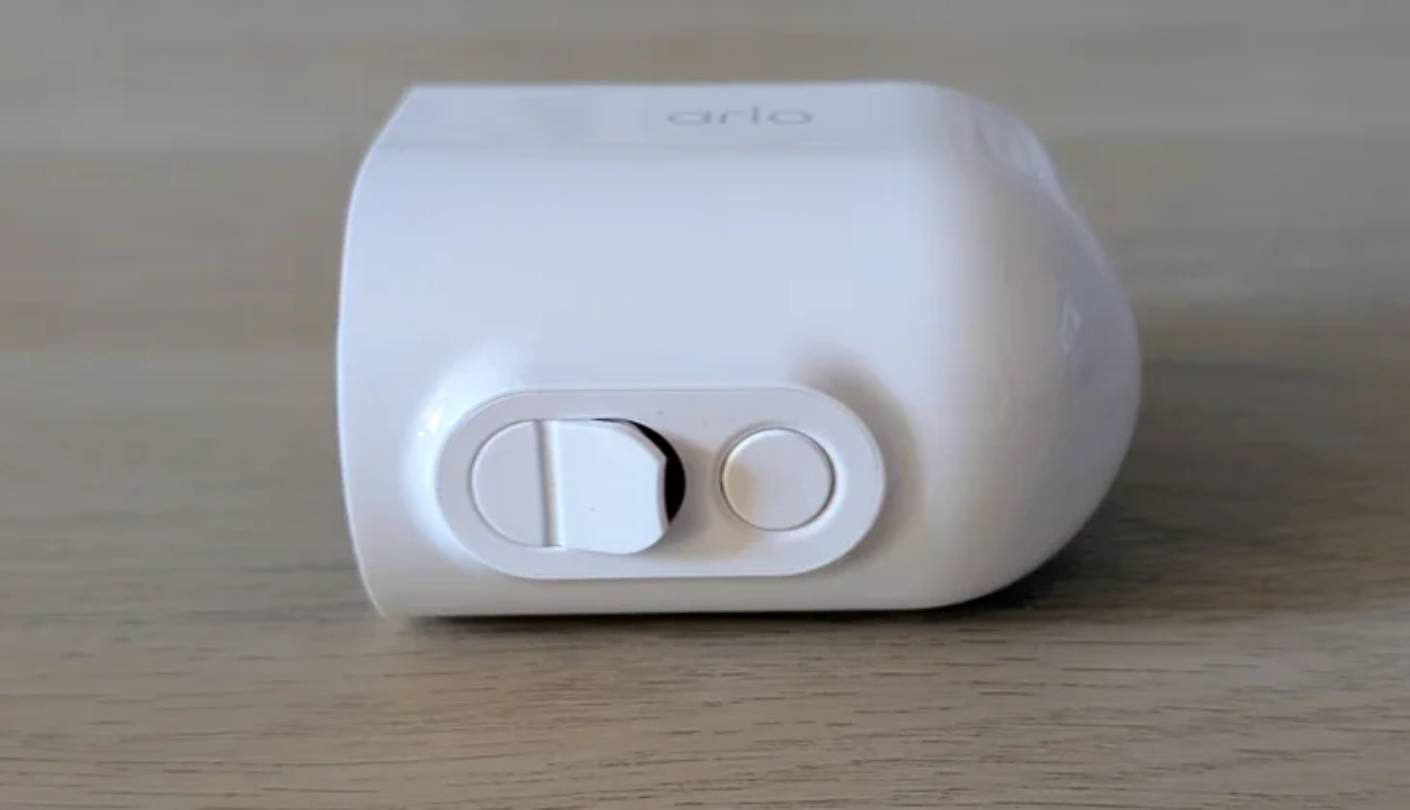 Arlo Pro Security Camera 2K HDR (6th Gen) wireless home surveillance camera