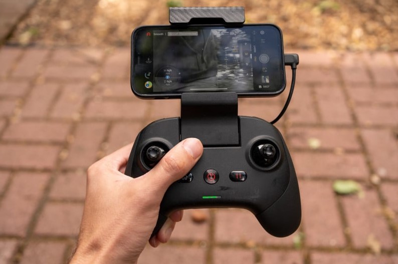 EVO Lite+ versus Mini 4 Pro