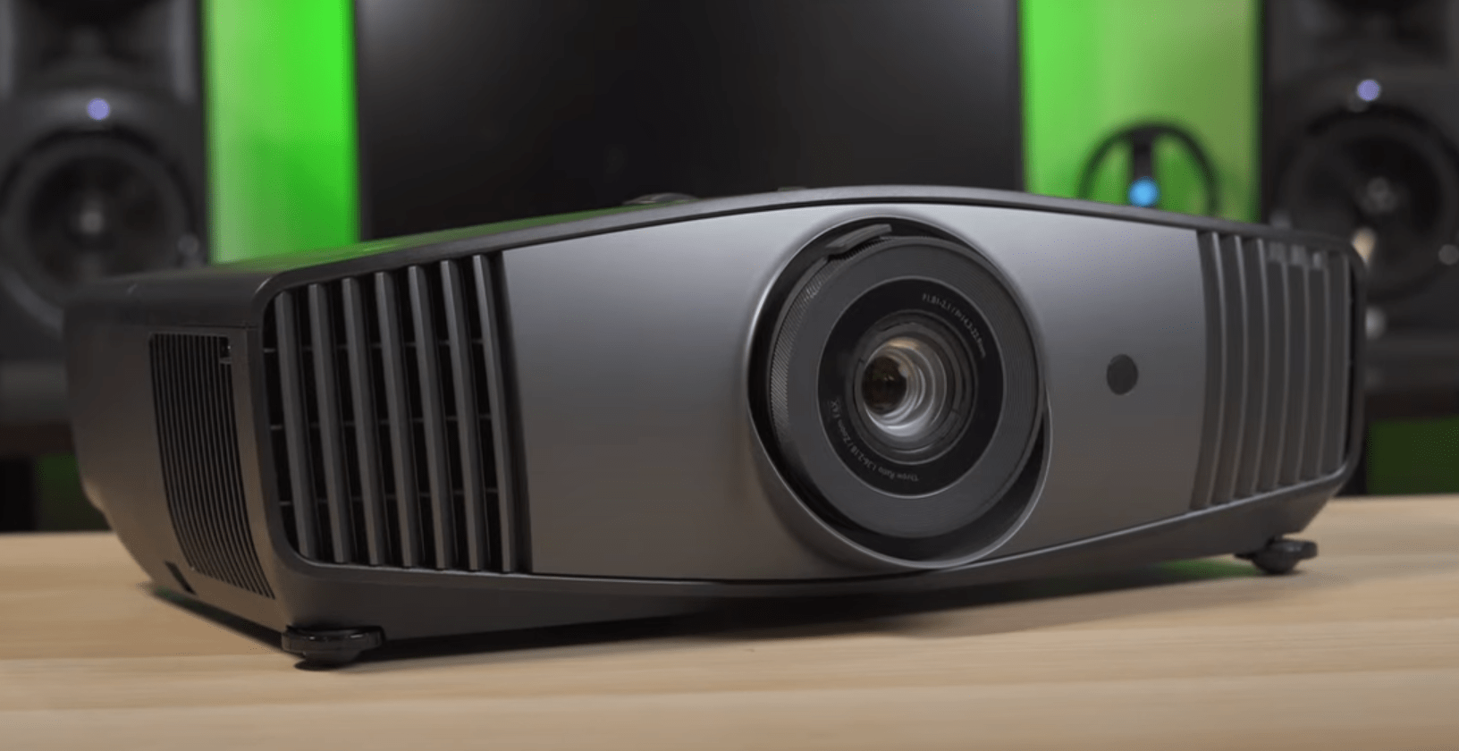 BenQ HT5550 best projector for daylight
