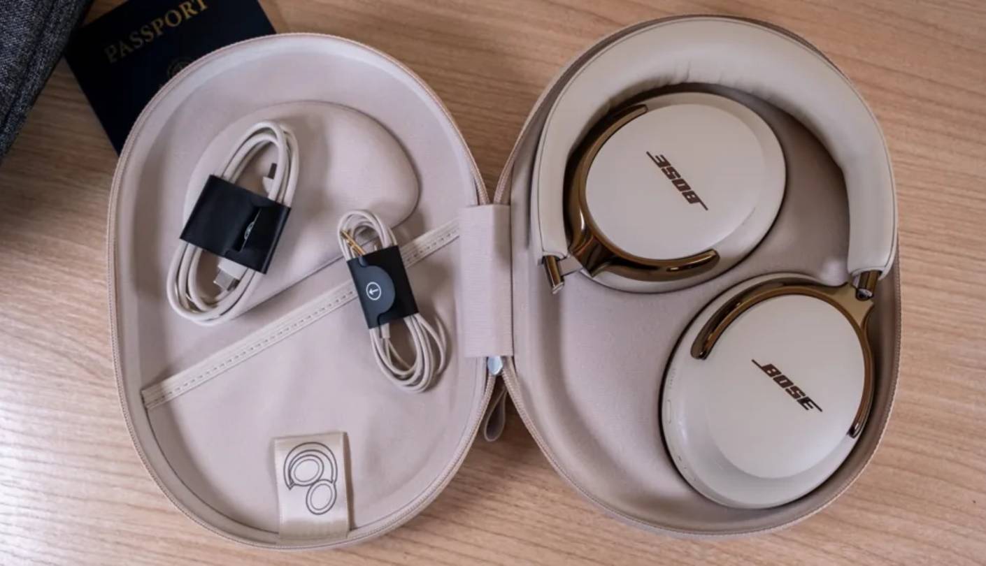 Casque antibruit Bose QuietComfort Ultra (2e génération) pour le voyage
