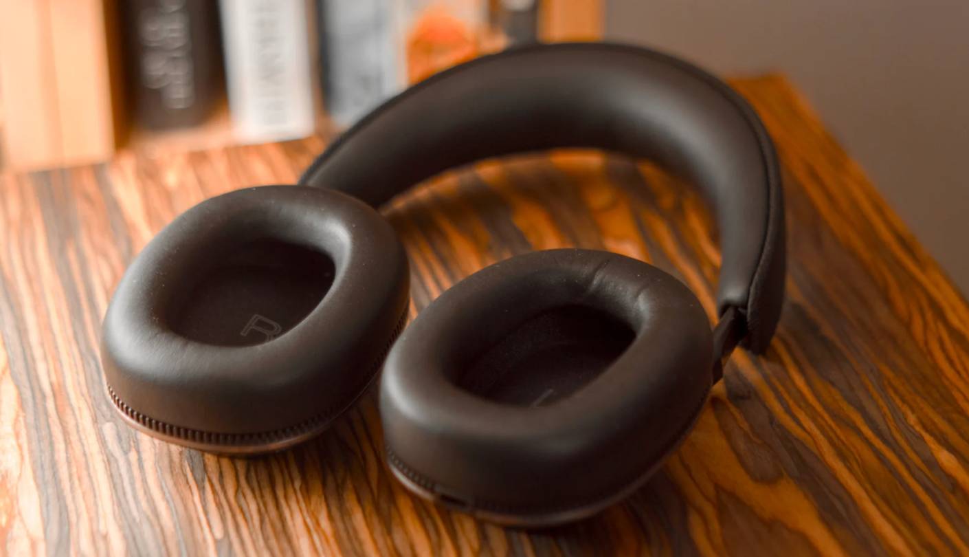 Bowers & Wilkins Px7 S3 premium over-ear headphones
