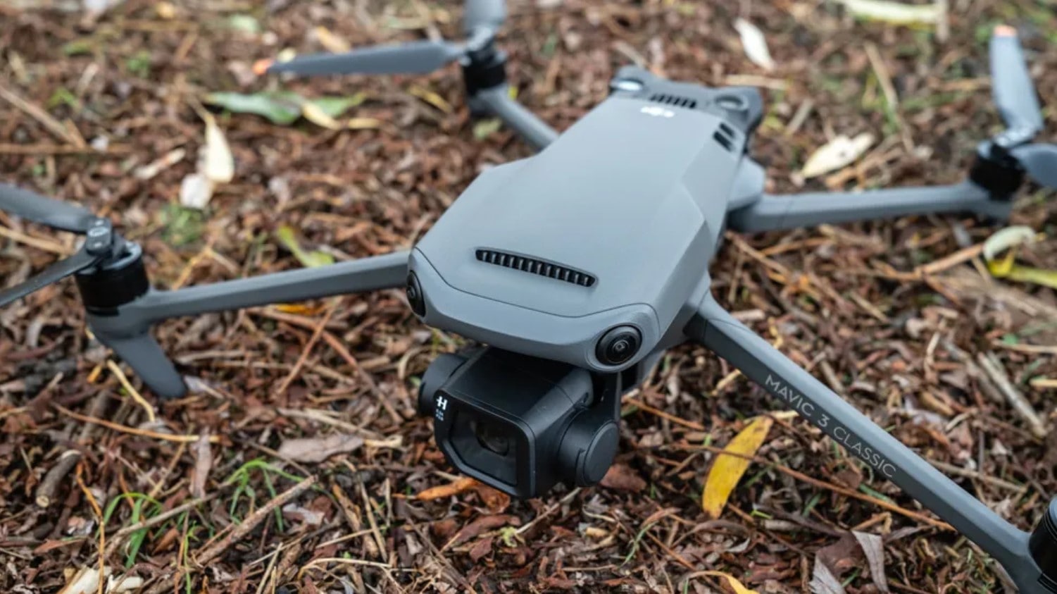 DJI Mavic 3 real estate drone
