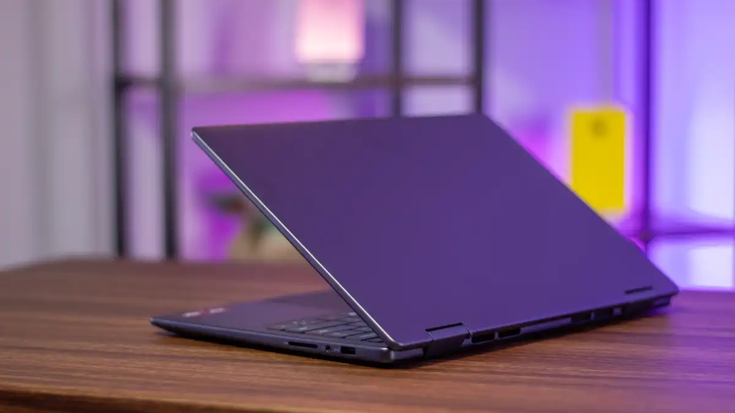 Dell Inspiron 14 7440 tablet laptop hybrid student notes