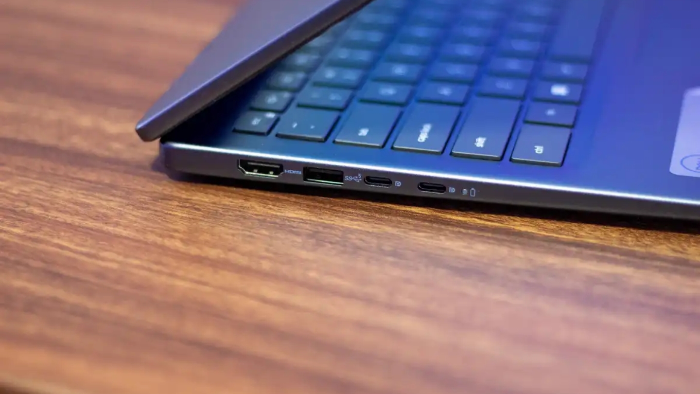 Dell Inspiron 14 7440 2-in-1 laptop handwriting recognition
