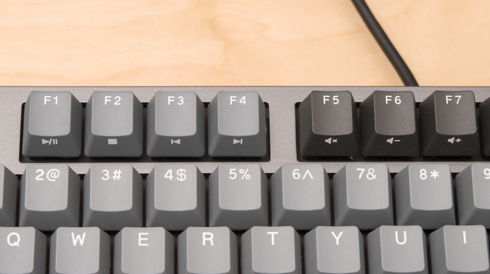 Durgod Taurus K320 soundless mechanical keyboard