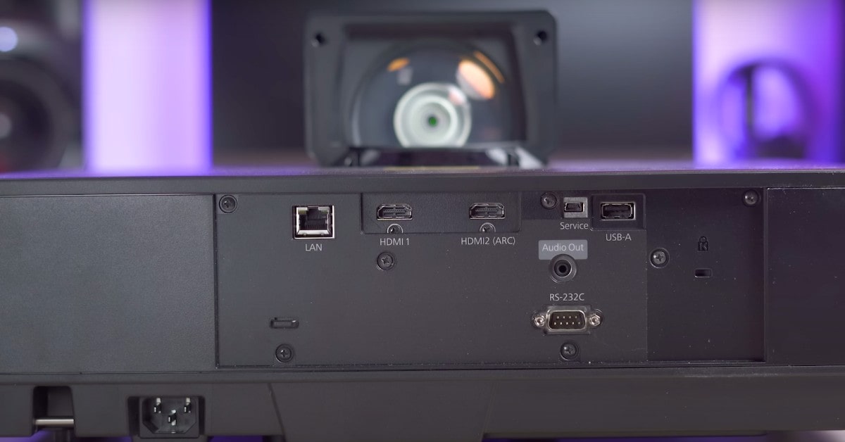 Epson EpiqVision Ultra LS500 good gaming projector