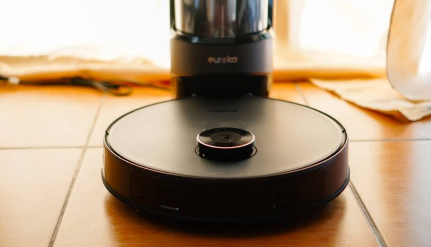 Eureka E20 Evo Plus robot vacuum under $400