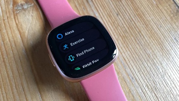 Versa 4 vs Active 2