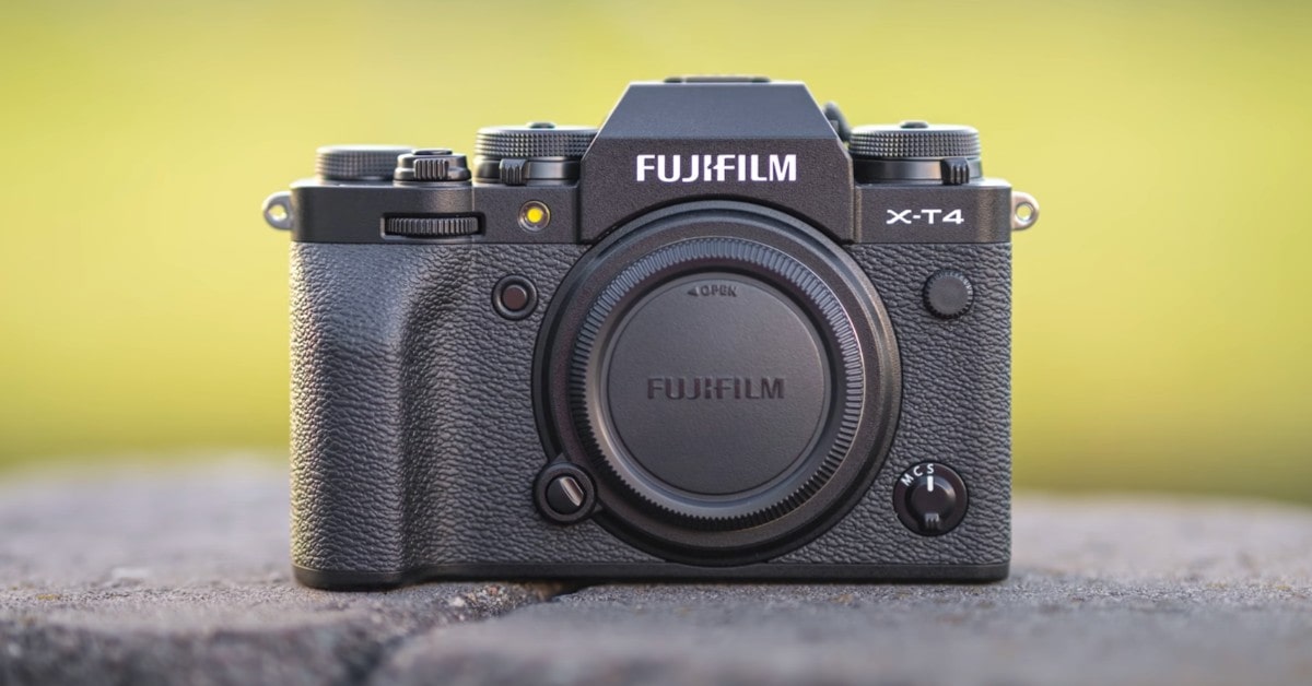 Fujifilm X-T4 photojournalism camera