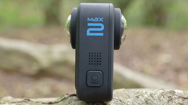 MAX 2 vs X5