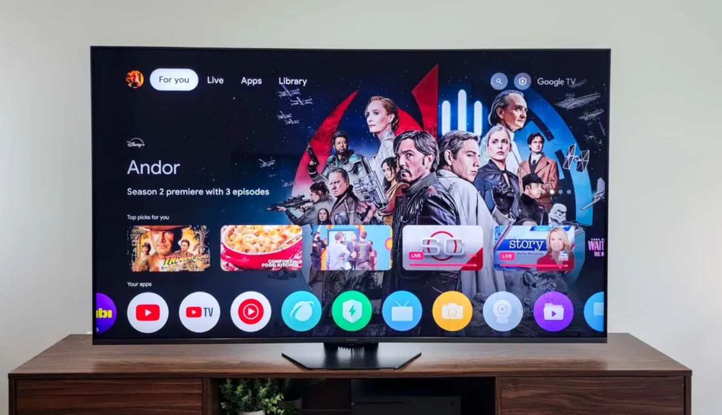 Hisense U8 Series (55U8QG) 55 inch TV under $1000