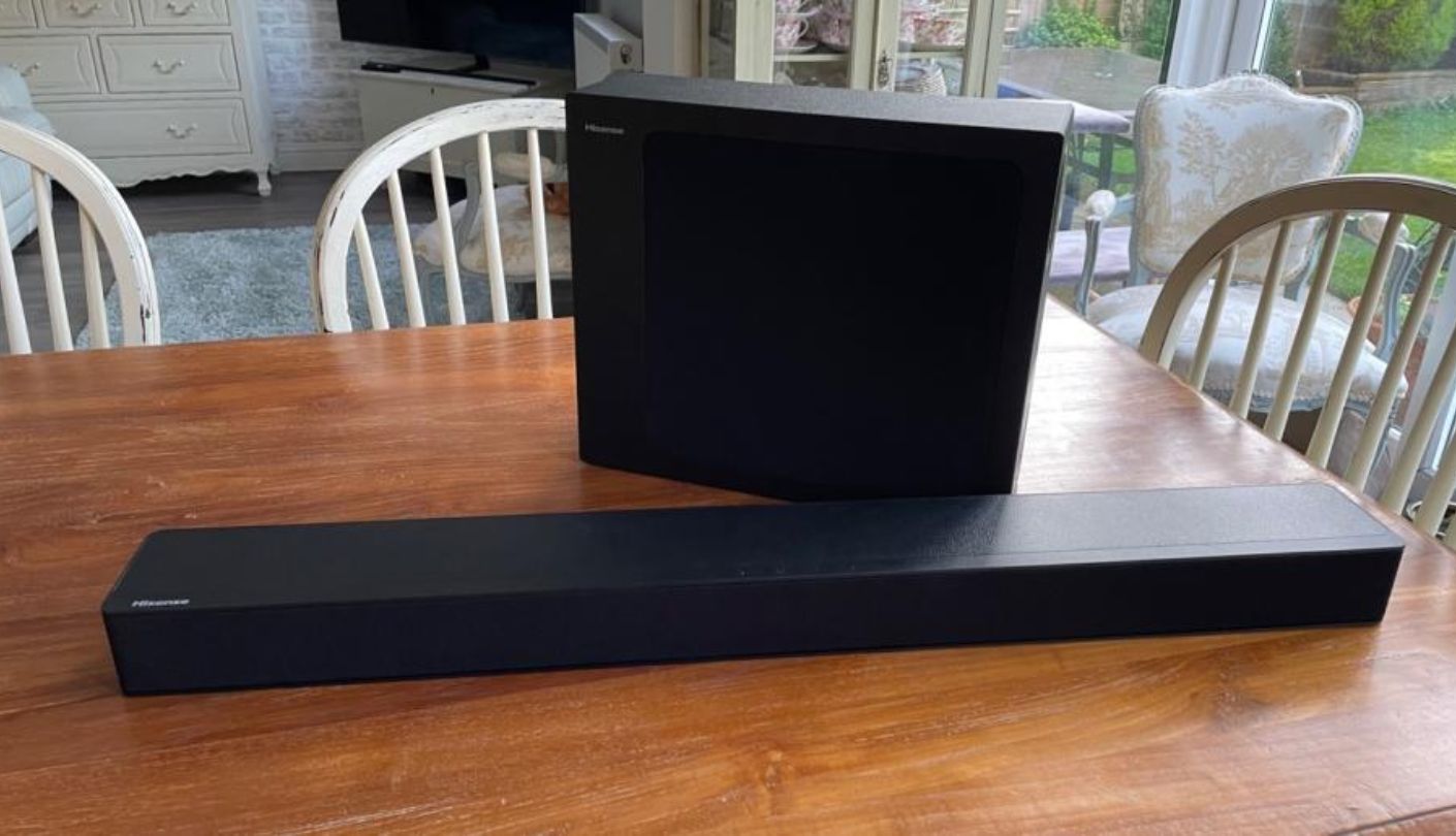 Hisense HS2100 soundbar under 200 dollars