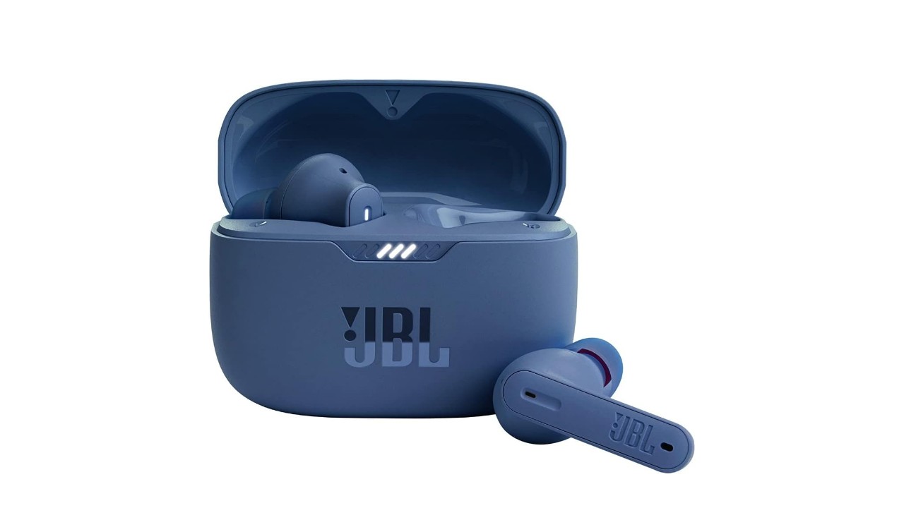 JBL Tune 230NC TWS quietcomfort earbuds
