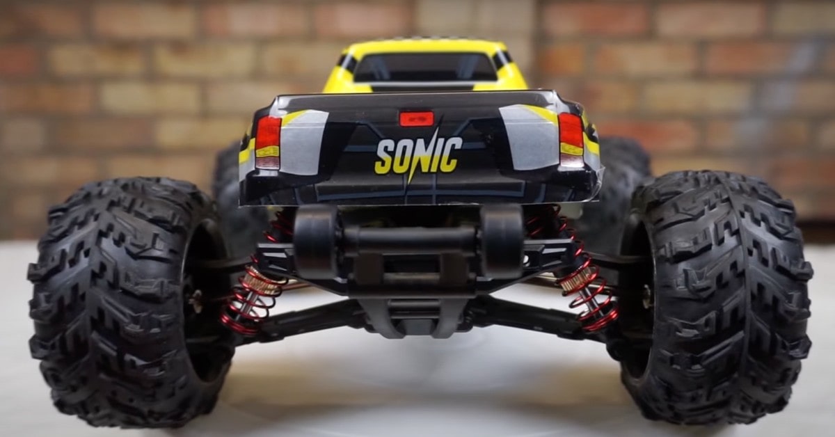 1:16 LAEGENDARY SONIC rc car under $200
