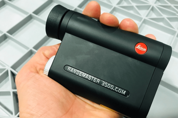 Leica Rangemaster CRF 3500.COM Zoom Rangefinder