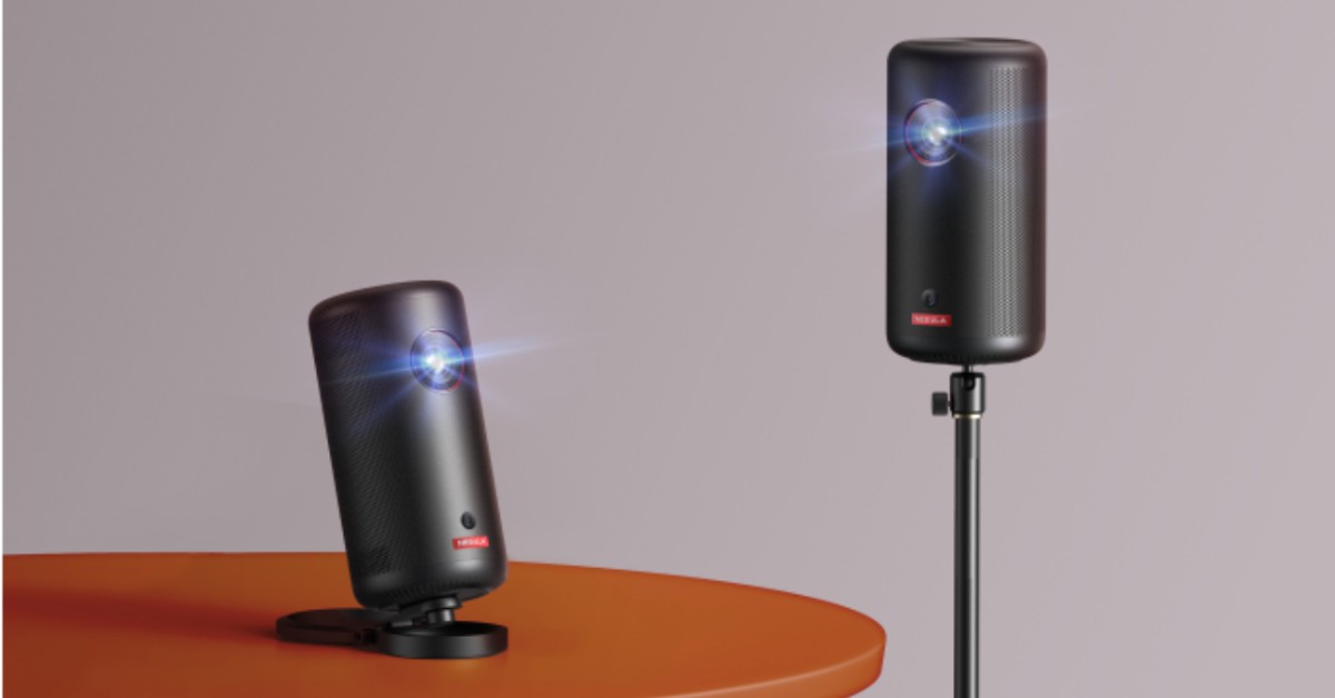 NEBULA Capsule 3 GTV projectors for van
