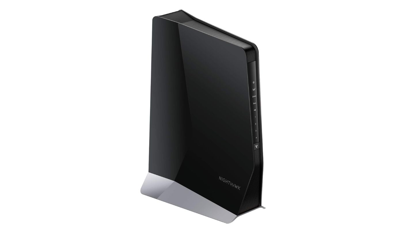 NETGEAR Nighthawk EAX80 wifi extender for garage