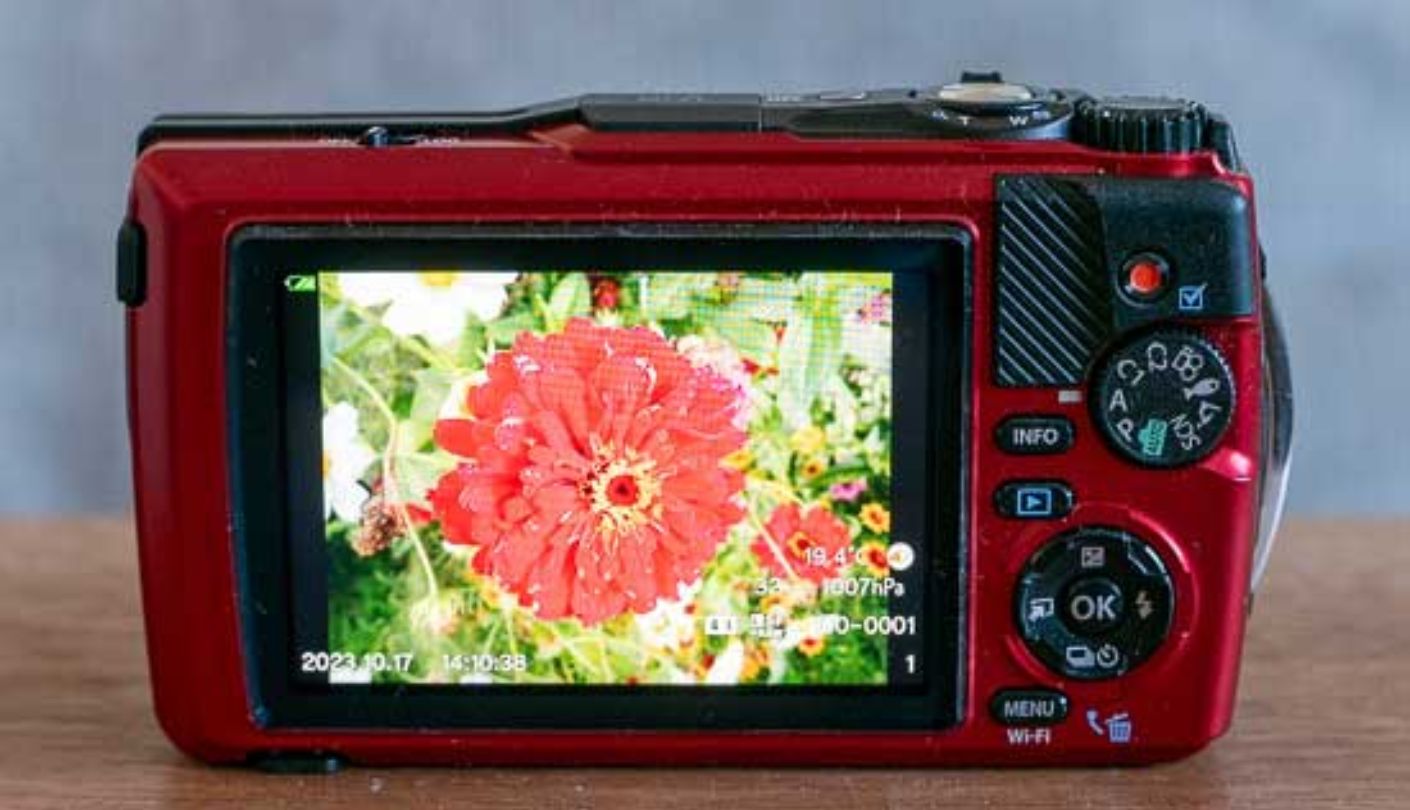 OM System OLYMPUS Tough TG-7 kids camera for beginners
