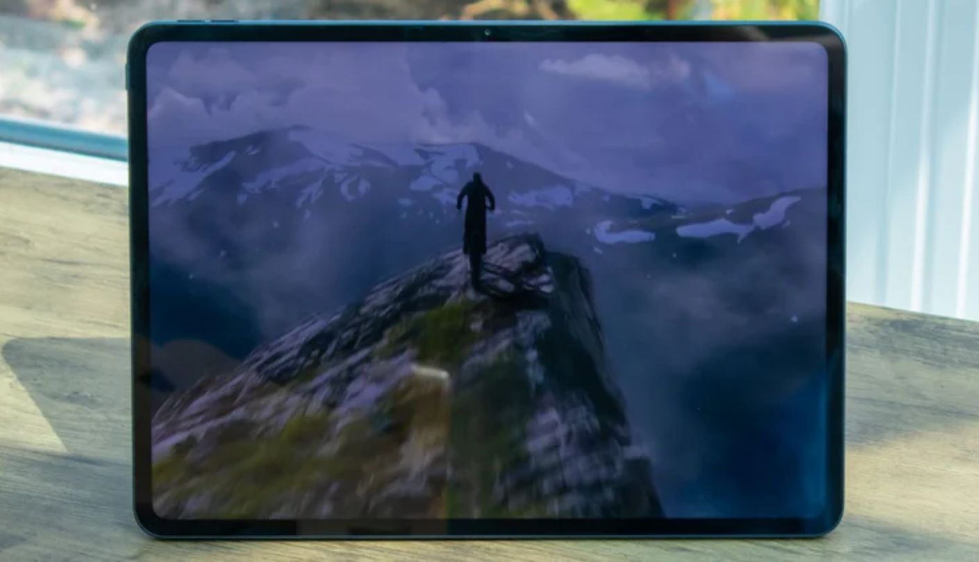 OnePlus Pad 3 e-reader tablet for documents