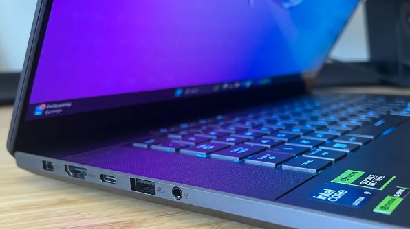 Comparaison ROG Strix G16 vs ROG Zephyrus G16