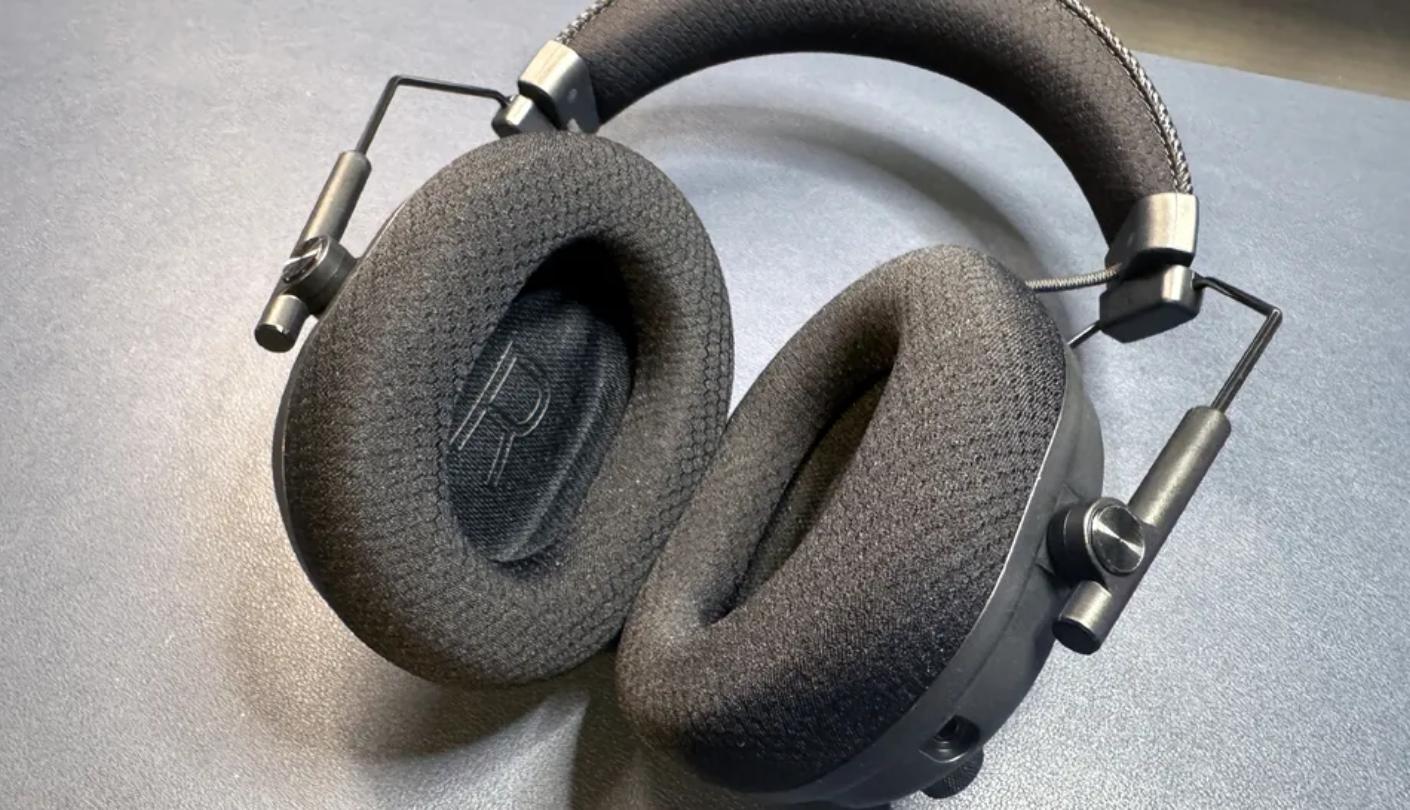 Razer BlackShark V3 Pro gaming headset for PC