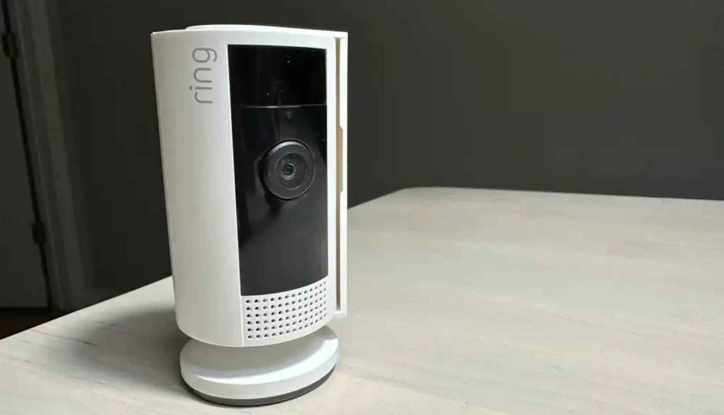 Ring Indoor Cam (2nd Gen) apartment door camera