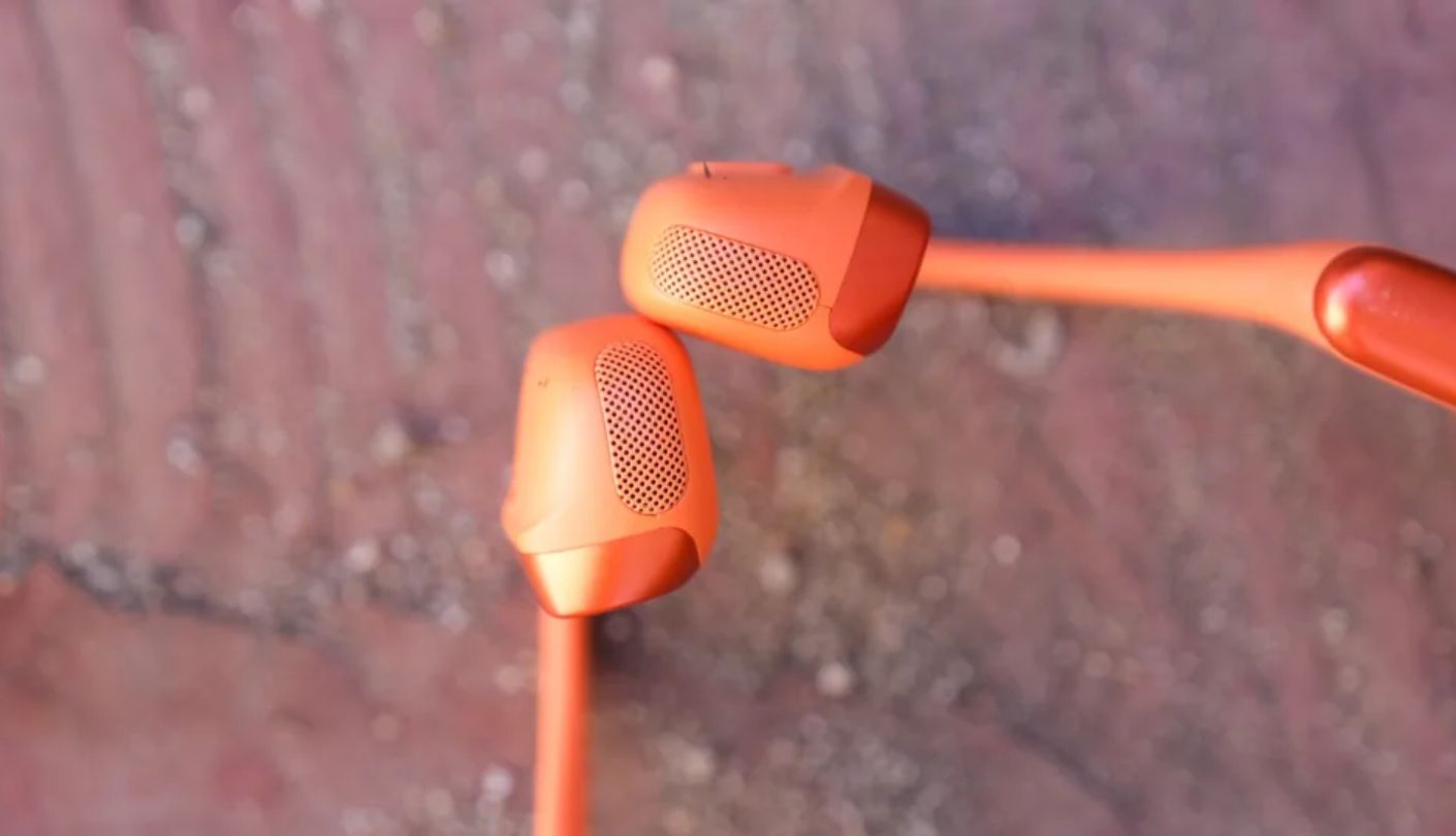 Shokz OpenRun Pro 2 hearing aid friendly headphones