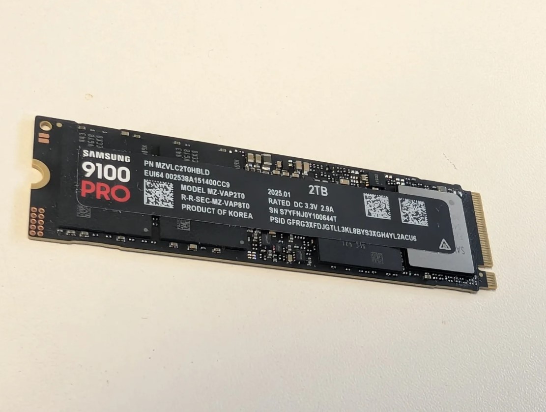 9100 PRO vs T705