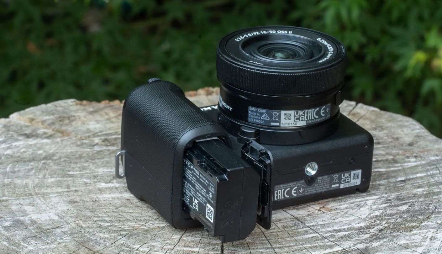 Sony ZV-E10 II easy to use camera for YouTube