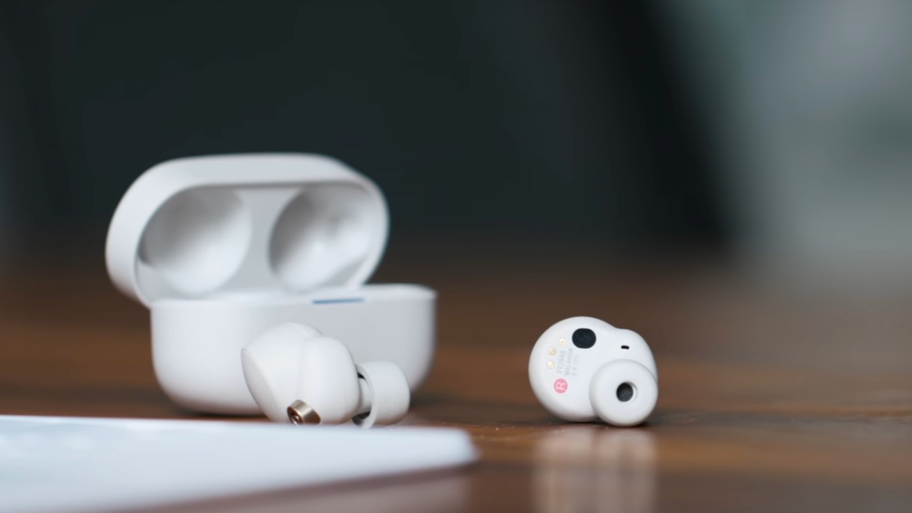 Sony WF-1000XM4 best noise cancelling earbuds