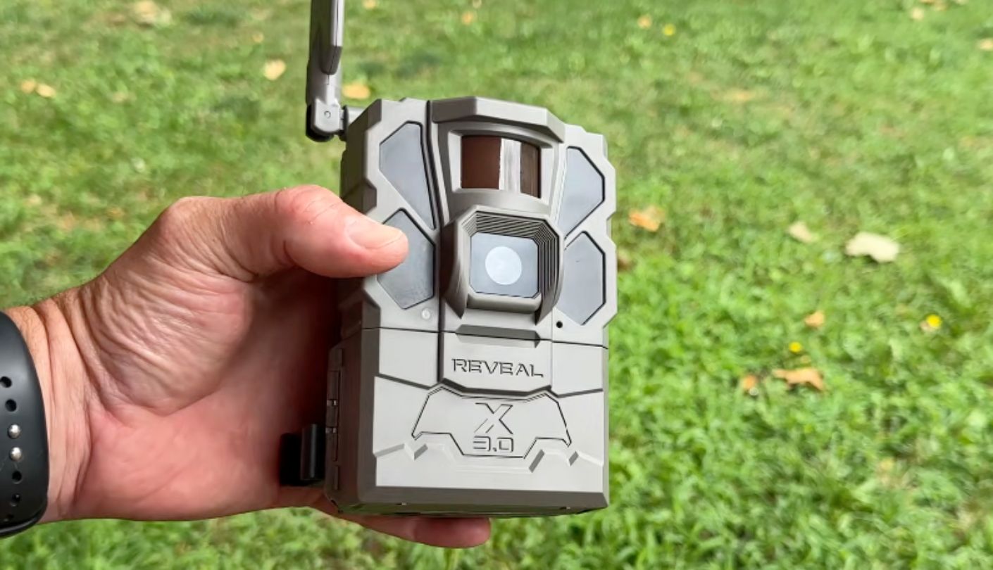 TACTACAM Reveal X 3.0 cellular trail camera