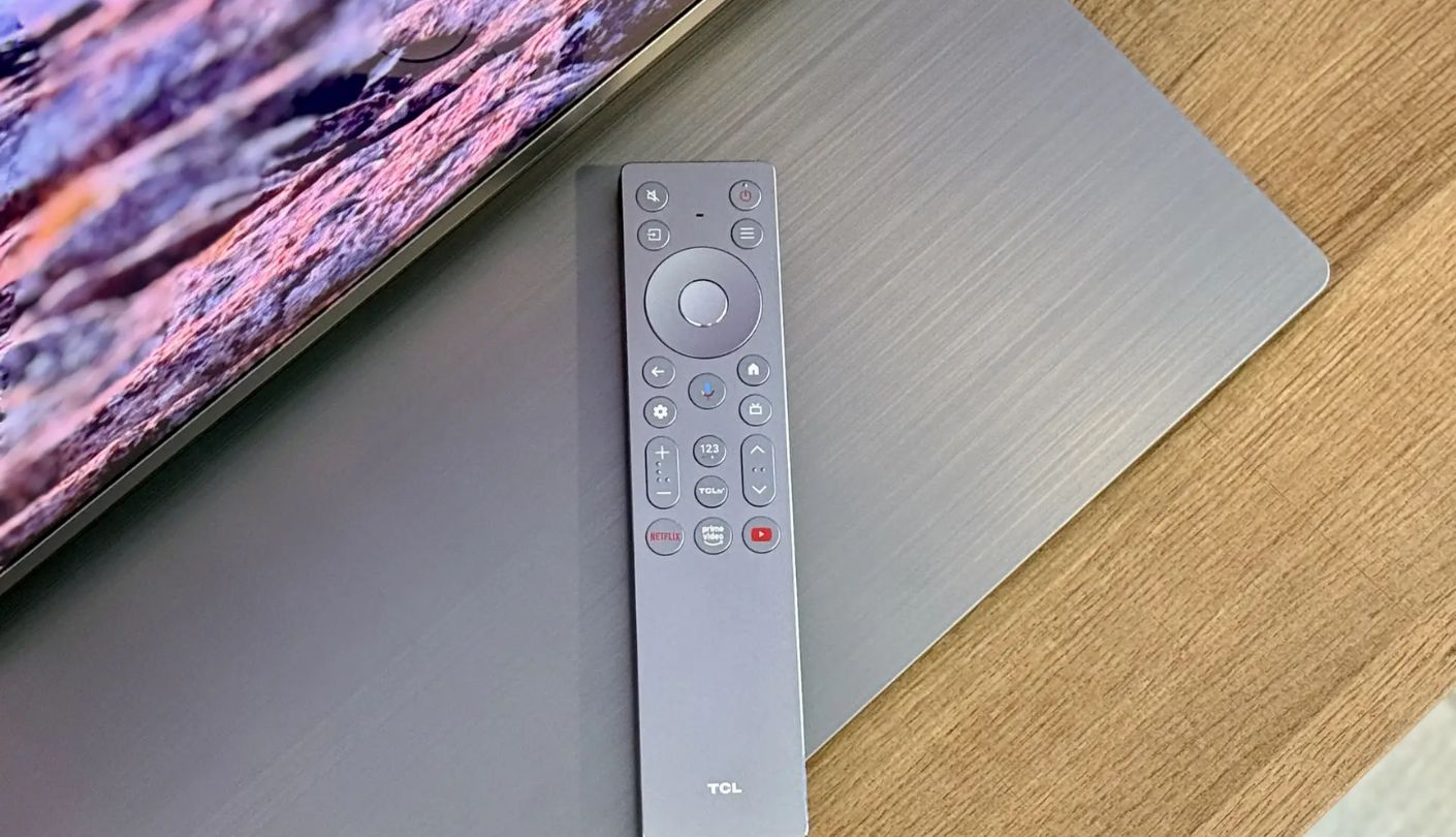 TCL QM8K 4K 120Hz TV for PS5