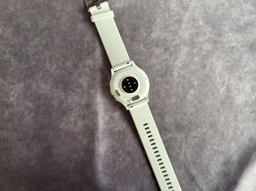 Venu 3S vs  Vivoactive 6