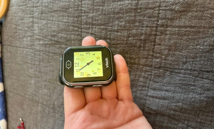 VTech KidiZoom DX3 smartwatch for children