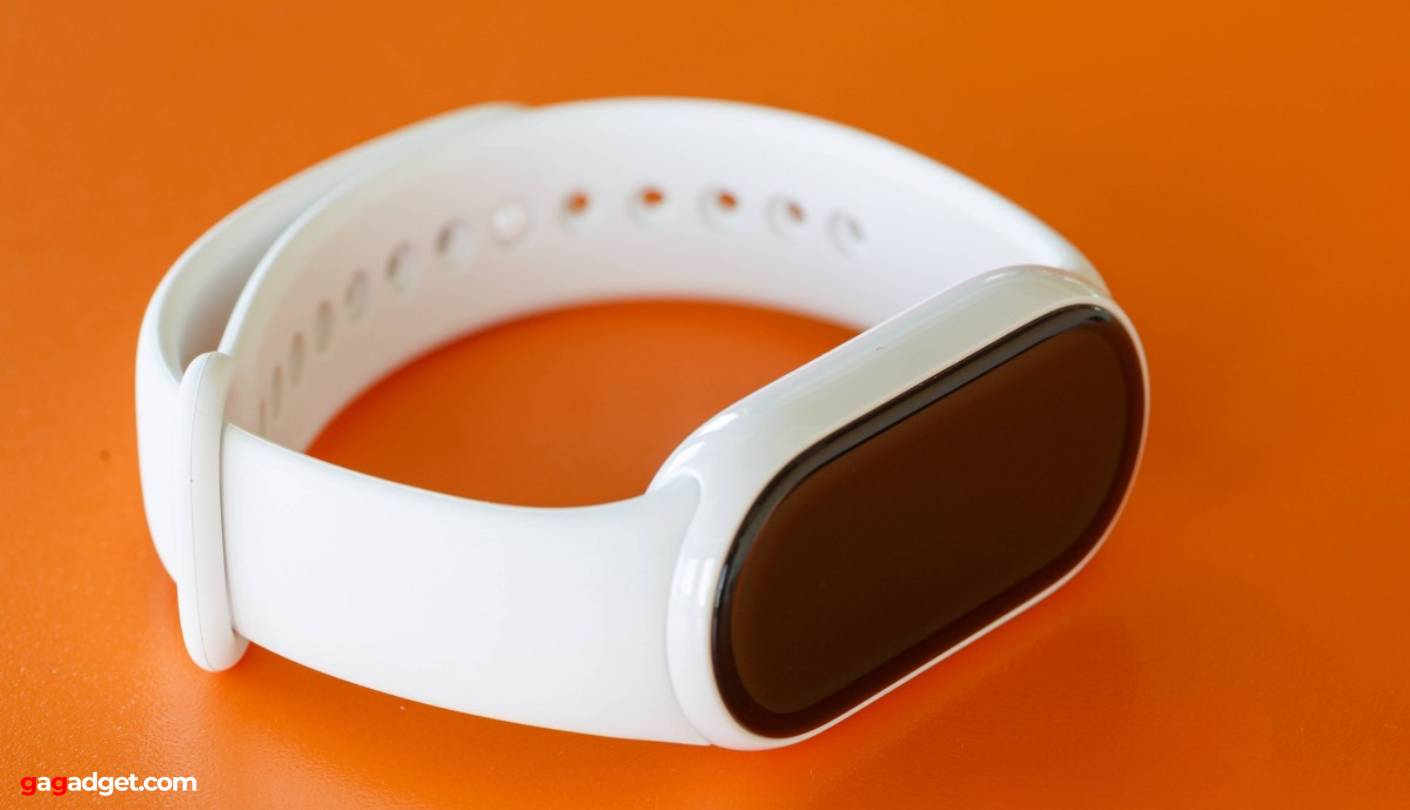 Xiaomi Smart Band 10 fitness tracker for beginners