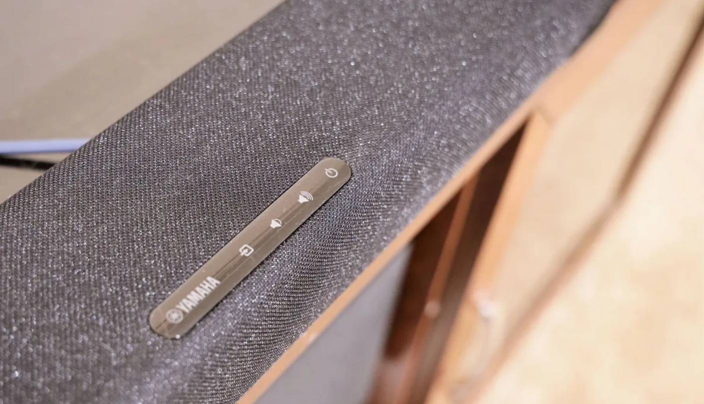 Yamaha SR-C20A compact soundbar small space