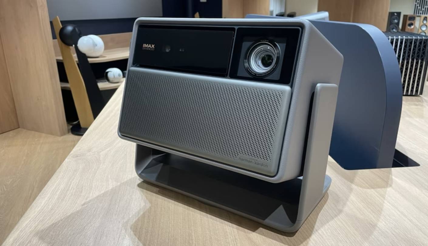 XGIMI HORIZON 20 home theater projector