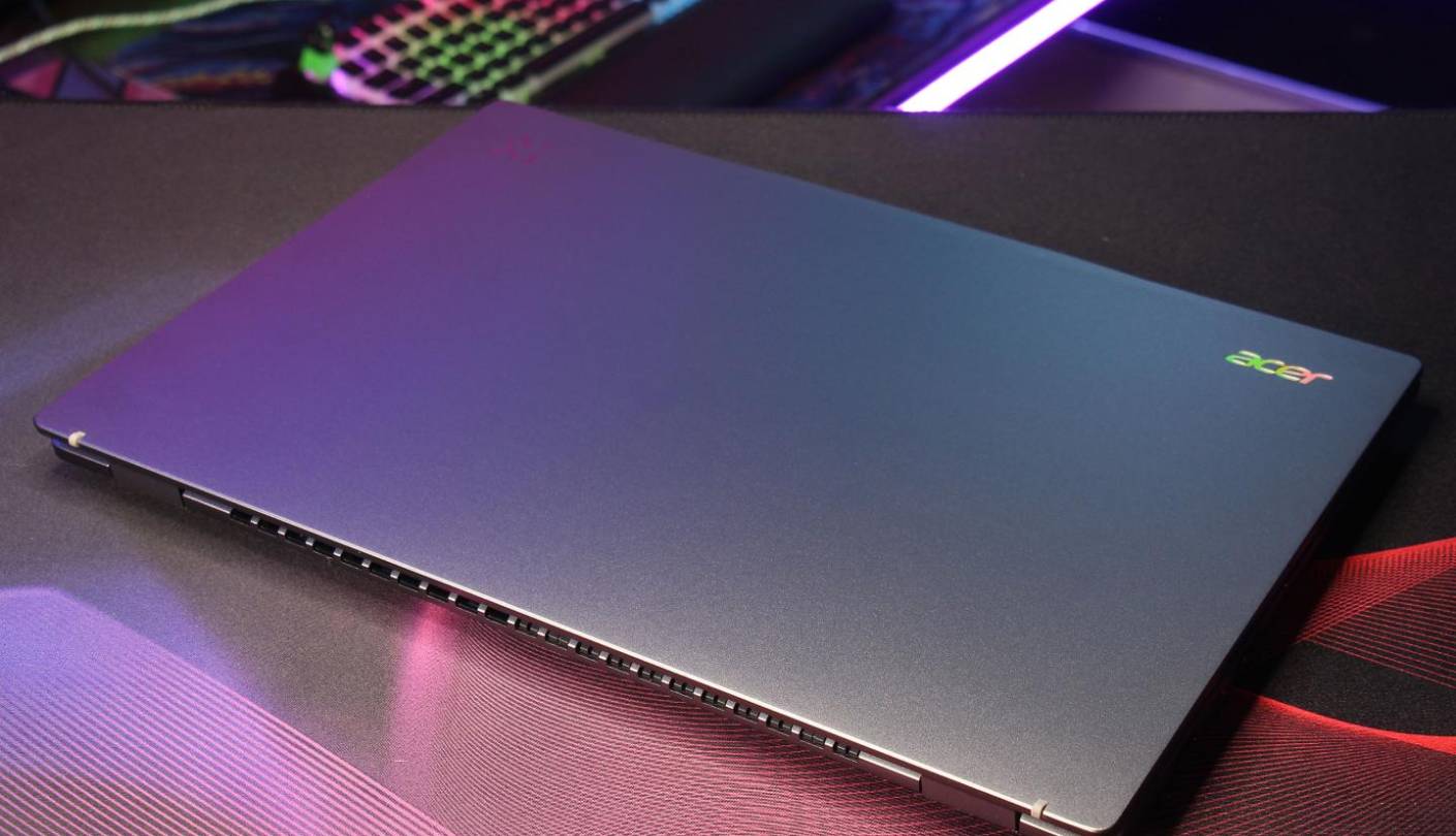 Acer Swift 14 AI battery laptop for work