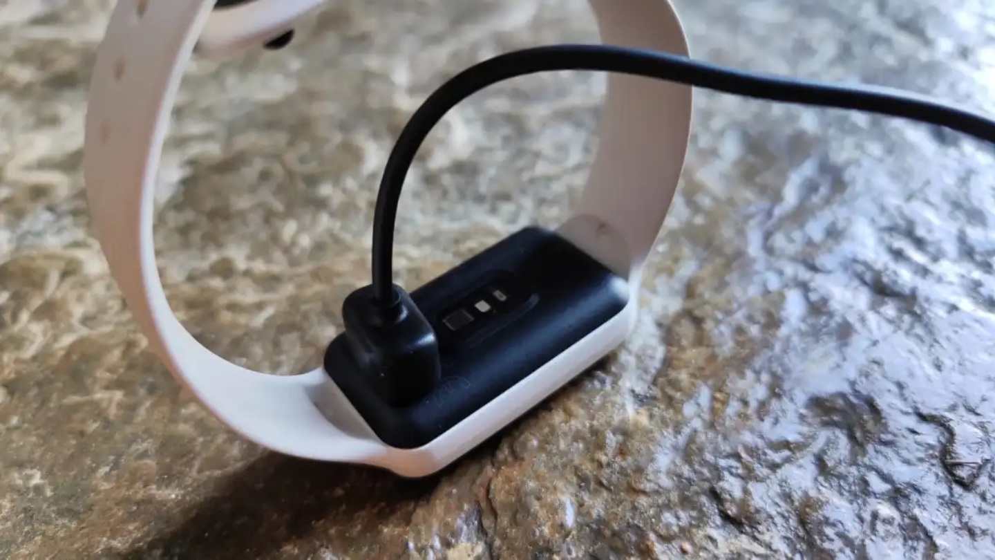Amazfit Band 7 GPS running tracker