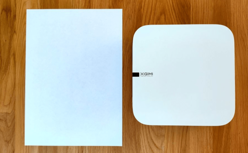 XGIMI Elfin or XGIMI MoGo 2