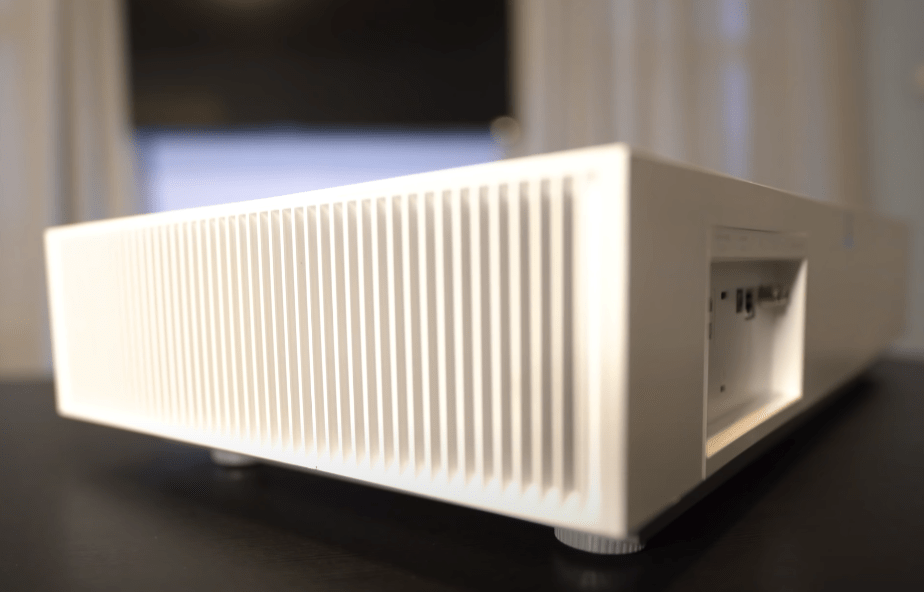 LG HU85LA review