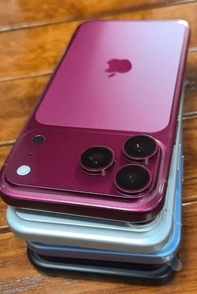 Вигляд блоку камер iPhone 18 Pro