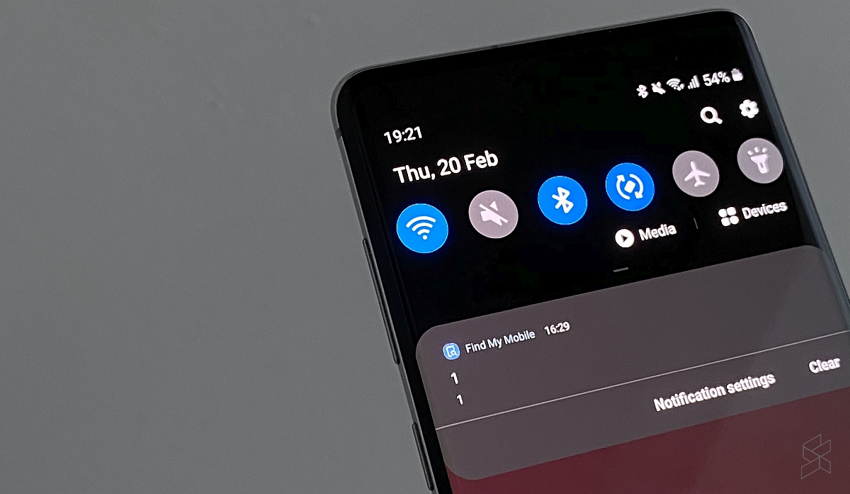Samsung відправила власникам смартфонів по всьому світу дивні повідомлення