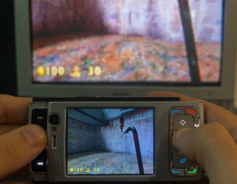 Half-Life на экране Nokia N95