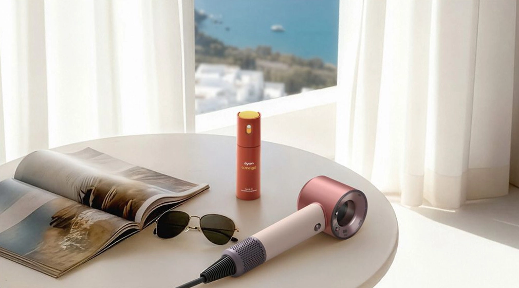The new Dyson Supersonic Travel: A powerful solution in a compact format. Source: Dyson