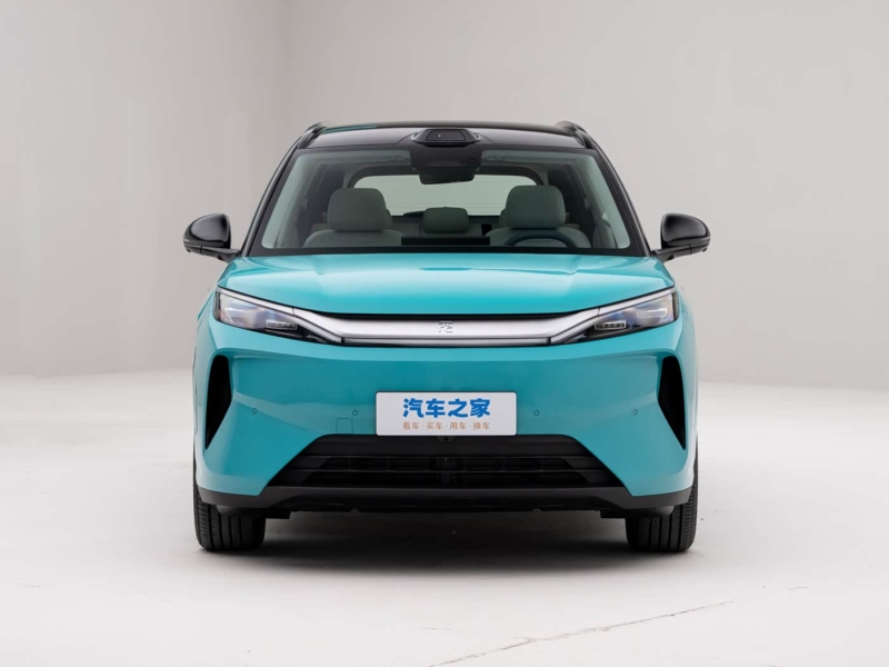 Интерьер BYD Atto 3 2026 года