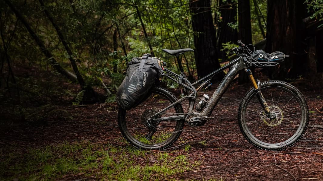 Электровелосипед Specialized Levo 4 X